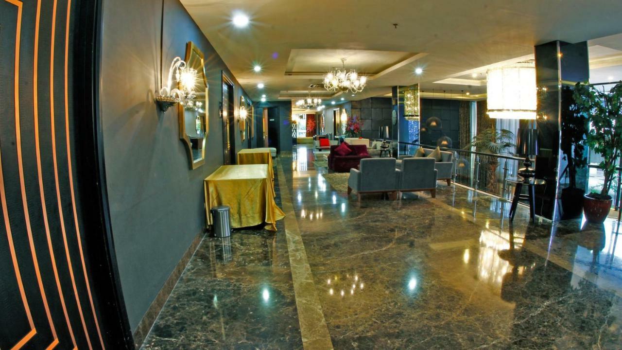Amaroossa Cosmo Джакарта Экстерьер фото