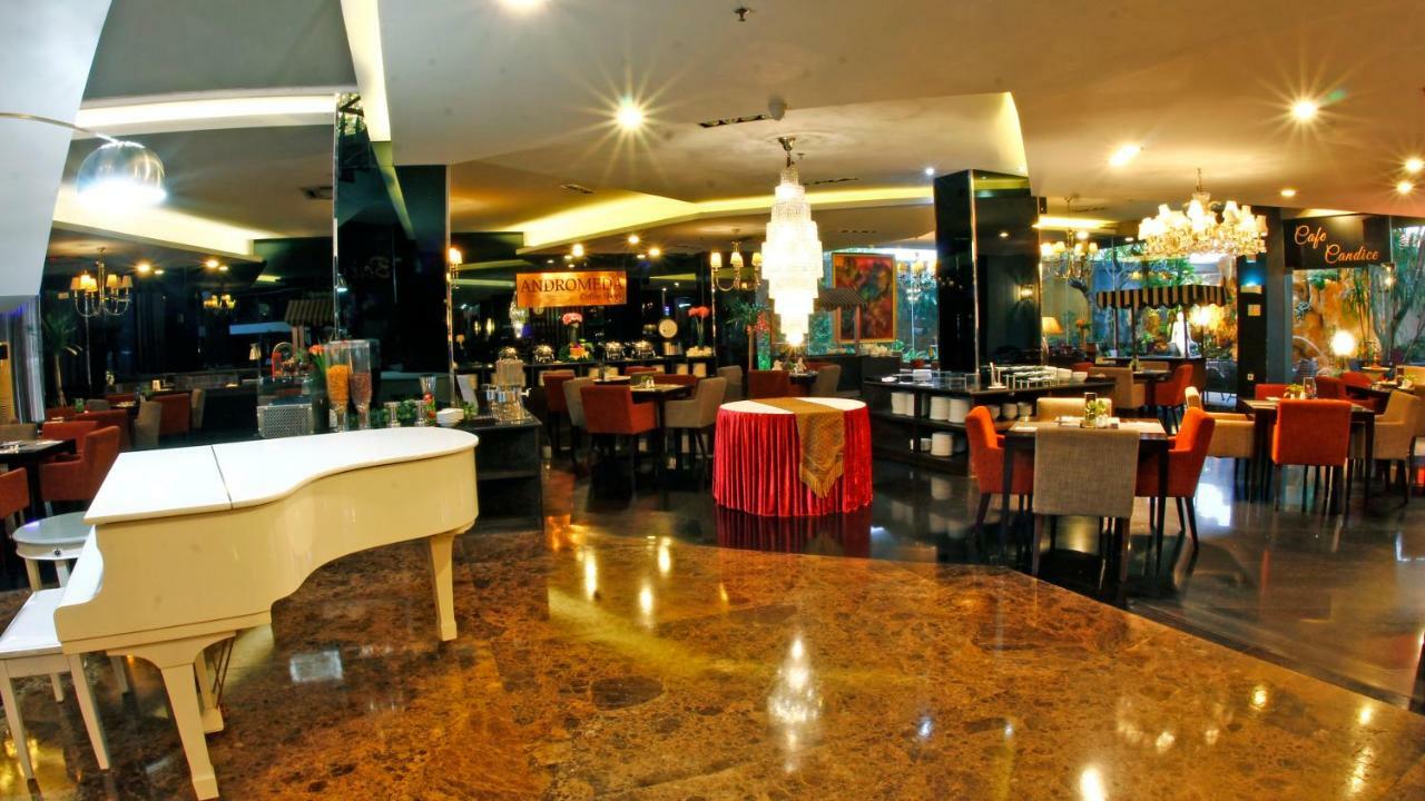 Amaroossa Cosmo Джакарта Экстерьер фото